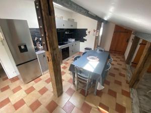 Maisons de vacances Gite familial avec jardin privatif, plancha et jeux, proche de La Rochelle - FR-1-426-263 : photos des chambres