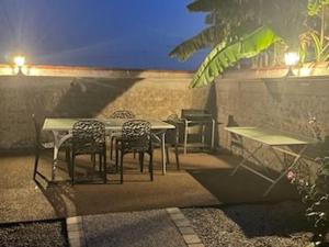 Maisons de vacances Gite familial avec jardin privatif, plancha et jeux, proche de La Rochelle - FR-1-426-263 : photos des chambres