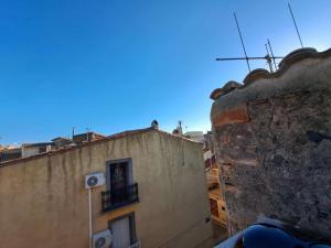 Maisons de vacances Maison de village a Marseillan avec ascenseur et terrasse tropezienne - FR-1-326-850 : Maison de Vacances