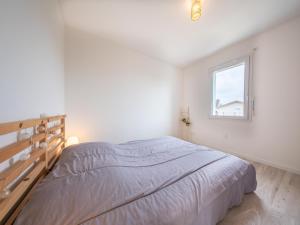 Maisons de vacances Maison neuve pour 4 personnes proche Mimizan - Climatisation incluse - FR-1-50-169 : photos des chambres