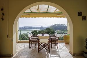Blue Coast Suites - Relaxing Stay with Pool, Modern Amenities, Prime Location