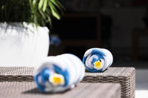 Saro - Top location near Potato Head, walk everywhere!