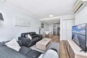 Resort Pool and Garden Apartment, Nelson Bay