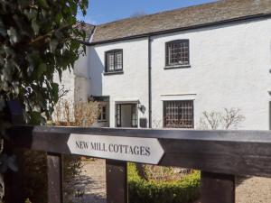 2 New Mill Cottages - 4-star hotels in Newton Abbot