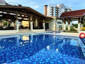 Panglao Luxury Sea View Condo, Pool, Cafe & Grocery On Site - Suite 918 - Pamilacan
