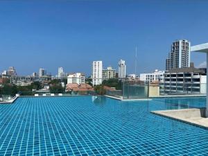 1 bedroom Water Park Condominium