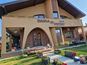 DANIA&PETRU RESIDENCE - Dofteana