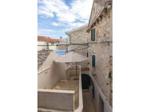 Stone Apartment Primosten