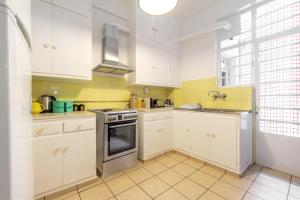Signature 3Bd Kolonaki Apartment