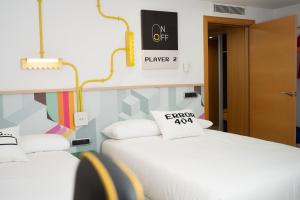 Deluxe Quadruple Room room in Marina d'Or® Hotel Marina d'Or Playa 4*