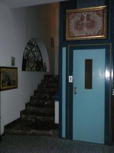 Arathena Rocks Hotel