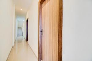 Capital O Pusat Kota Pekanbaru Near Mall Living World Formerly Radja Homestay