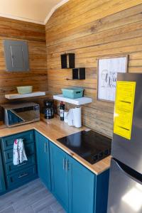 Finca Zuna Family Alpine Cabins with Jacuzzi