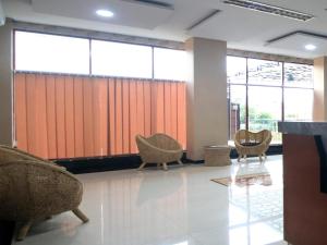 Hotel O SeanS Residence Mansyur Near Universitas Sumatra Utara ( USU )