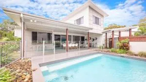 Wave Whisperer Retreat - Woorim