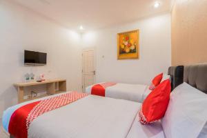 Hotel O Bogor Puncak Near Padang Golf Bukit Pelangi Formerly Gunung Geulis Village