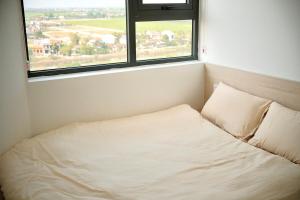 Little Home - Nera Garden Hue