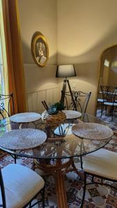 B&B / Chambres d'hotes La villa des figuiers : photos des chambres