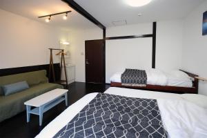 ゴールデンシャワー 国際通り1階