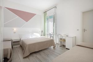 Triple Room with Balcony
