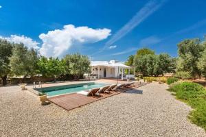 Charming villa in Carovigno with private pool