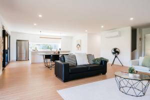 Tree Top Treasure Itas