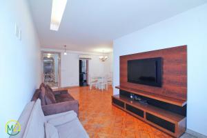 Belo sala 3 quartos com 2 suites para 8 pessoas