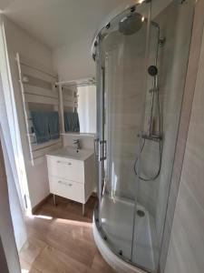 Bienvenue chez Nous ! studio privé, parking, calme