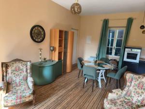 B&B / Chambres d'hotes La villa des figuiers : photos des chambres