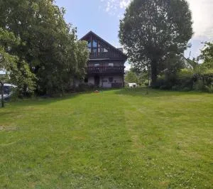 Künstlerwohnung in der Natur - 伊瑟隆