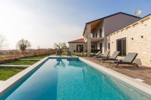 Villa Harmony for 8 people in Central Istria with 50 m2 private pool and sea view