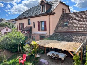 Clim, Queen Bed, Route des Vins