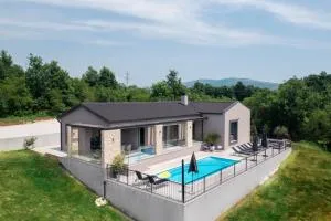 Villa AntheaPaola near Labin - Rabac for 8 people with heated private pool and children playground - Nedeščina