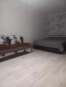 Задается квартира в центре города двух комнатная уютная ухоженная писать ватсап - 乌斯季卡缅诺戈尔斯克