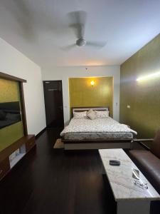 Spacious 3BHk with skyline view