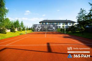 Apartament Celebryta - BASEN ZEWNĘTRZNY, KORT TENISOWY, SIŁOWNIA, PLAC ZABAW, BOISKO - 365PAM