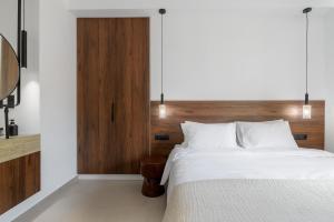 Acropolis Loom Suite