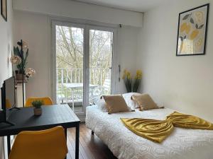 Lemon - Balcon et Parking - Proximité Château - 3hvězdičkové hotely ve městě Versailles