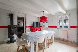 Maisons de vacances Renovated house with garden -20min from Strasbourg : photos des chambres