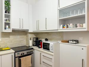 Acropolis view 4 bedroom flat