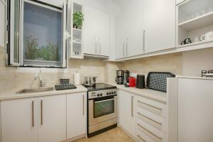 Acropolis view 4 bedroom flat