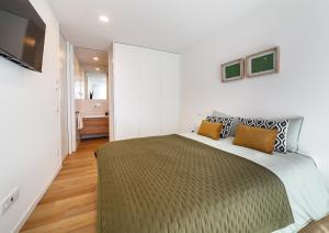 The Green Tiles Apartment incl Parking by Home Sweet Home Aveiro - 4hvězdičkové hotely ve městě Aveiro