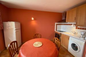 04B4 Beautiful studio in a mas provençal - pool