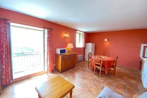 Appartements 04B4 Beautiful studio in a mas provencal - pool : photos des chambres