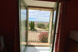 Appartements 04B4 Beautiful studio in a mas provencal - pool : photos des chambres