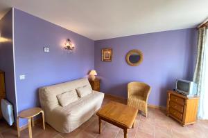 Appartements 04B6 Beautiful studio in a mas provencal - pool : photos des chambres