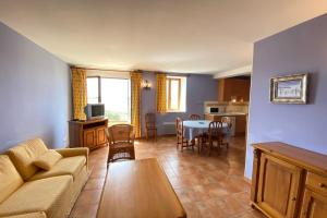 Appartements 04B7 Beautiful T3 in the heart of lavender - pool : photos des chambres