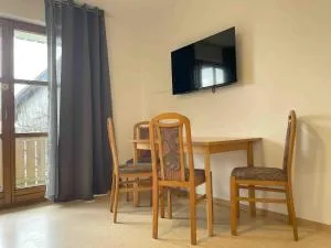 STA1115 gut geschnittene Monteurwohnung mit Balkon - Rötz