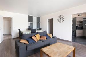 Appartements Emile Zola Asniere - KP -Spacious apt for 6 with porch Asniere sur Seine : photos des chambres