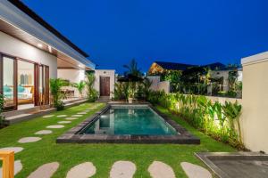 Stunning 4-Bedroom Villa with Breathtaking Ricefield Views - Your Ultimate Bali Getaway Awaits!